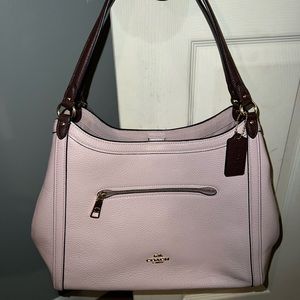 Coach Luxury Leather Shoulder Bag